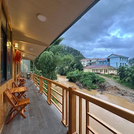 Mu Cang Chai Nha Nghi Kim Dong Bed & Breakfast エクステリア 写真